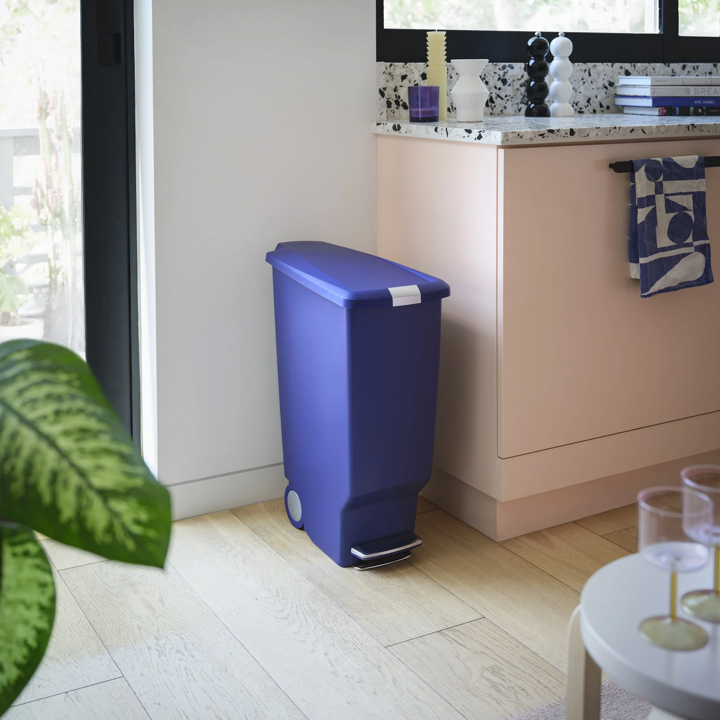 40L Slim Hybrid Pedal Bin - Image 35