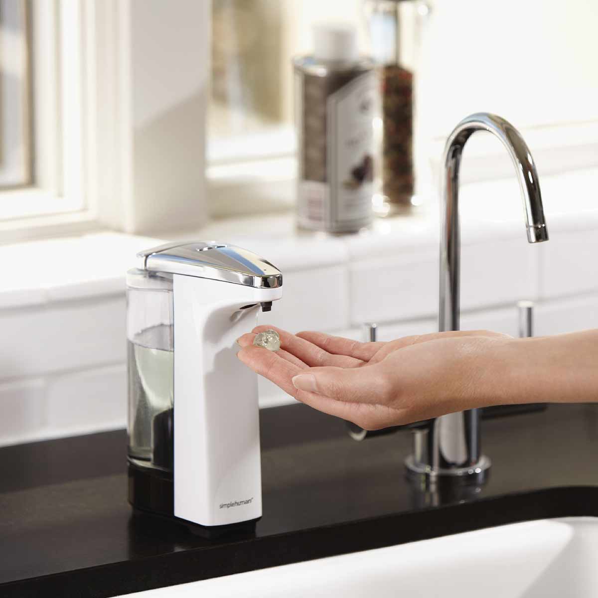 8 Fl.oz. Sensor Pump - Image 8