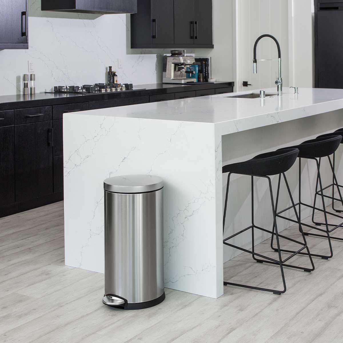 35L round step can - Image 4